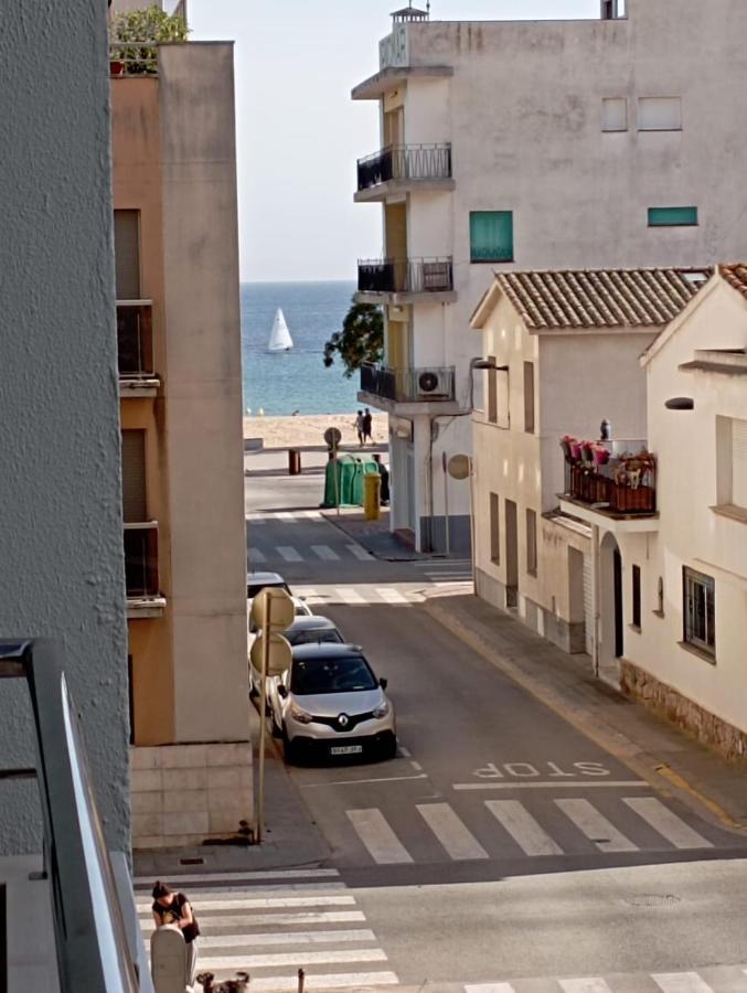 شقة Apartament Edifici Simbat A 150M De La Platja بالاموس المظهر الخارجي الصورة