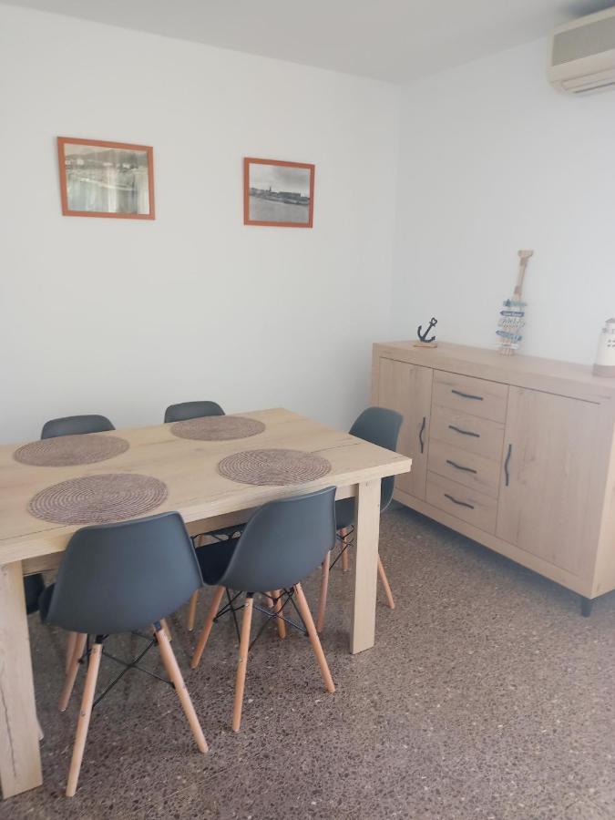 شقة Apartament Edifici Simbat A 150M De La Platja بالاموس المظهر الخارجي الصورة